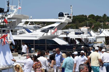 Azimu Yachting Gala X-21
