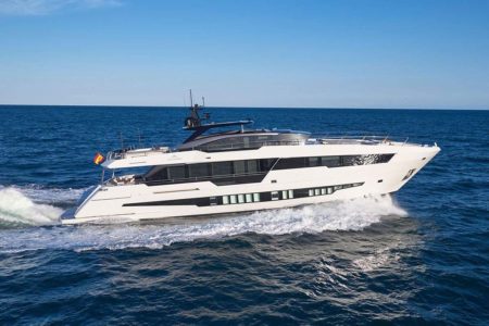 Astondoa-100-century-lancado-boatshopping-1