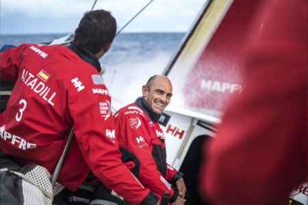 Mapfre-vence-zeroleg-volvo-ocean-race-boatshopping-1
