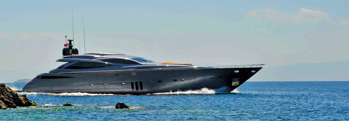 Pershing-115-Eike-Batista-boatshopping