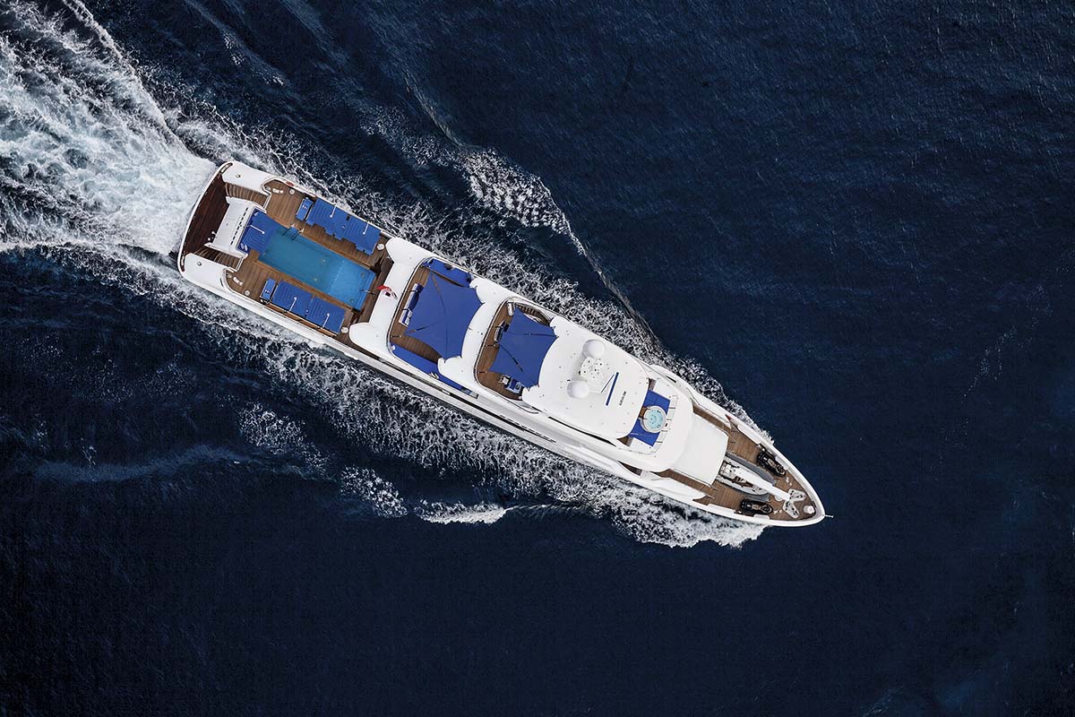 Benetti Seasense - boat shopping