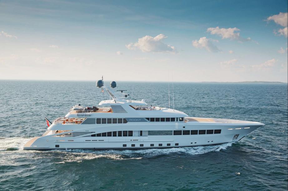 7. Rock.it Feadship FLIBS - baot shopping