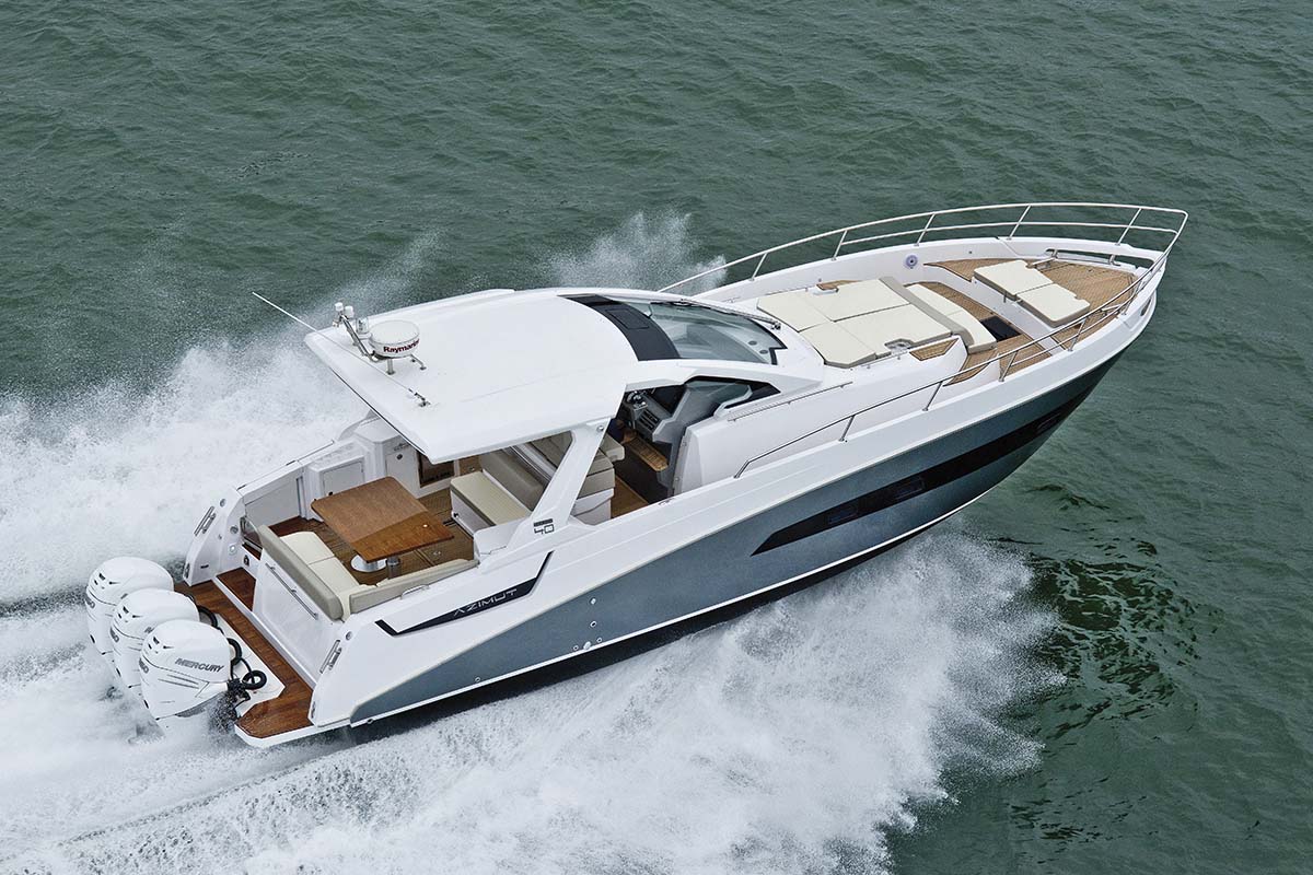 Azimut-Yachts-leva-18-iates-para-o-FLIBS-2017-boatshopping