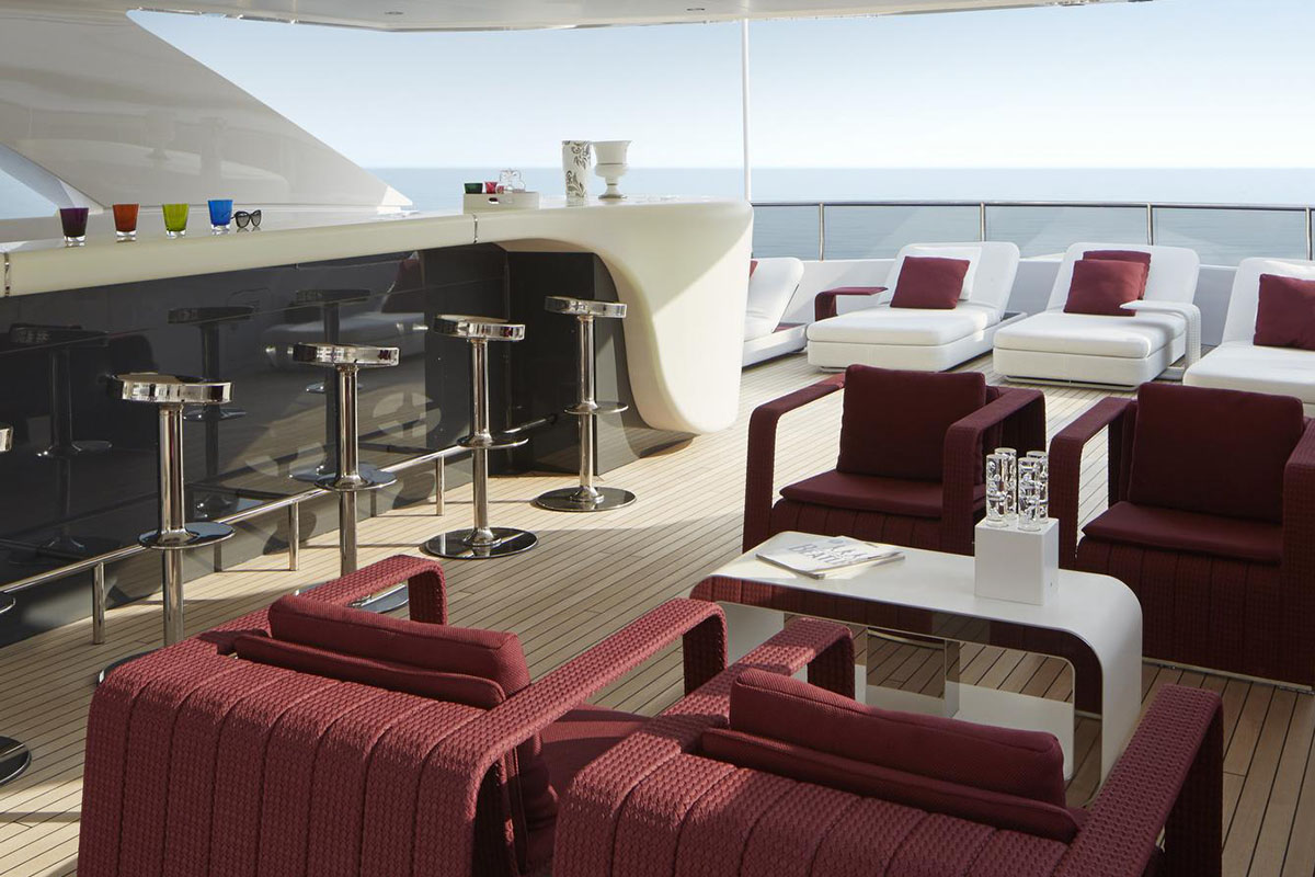 Heesen-revela-primeiras-imagens-do-interior-do-Home-boatshopping