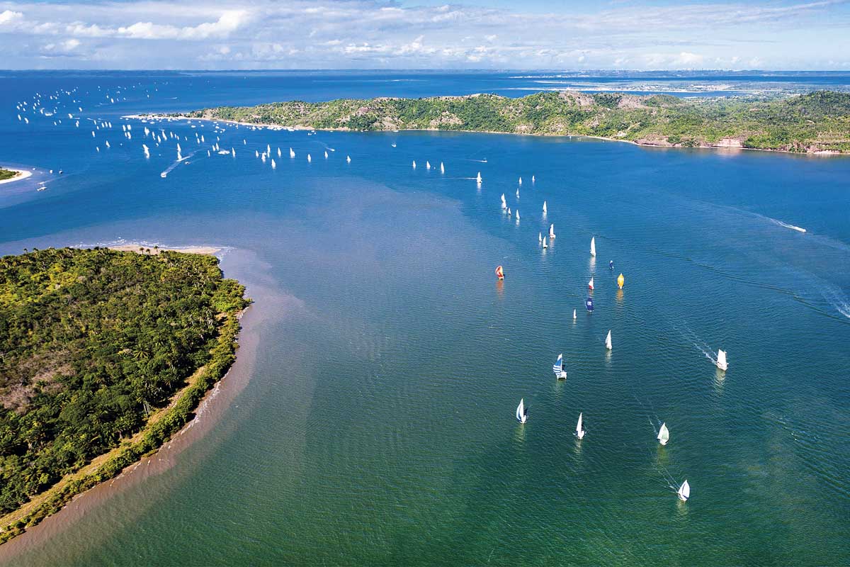 Bahia-de-todos-os-Saveiros-boatshopping