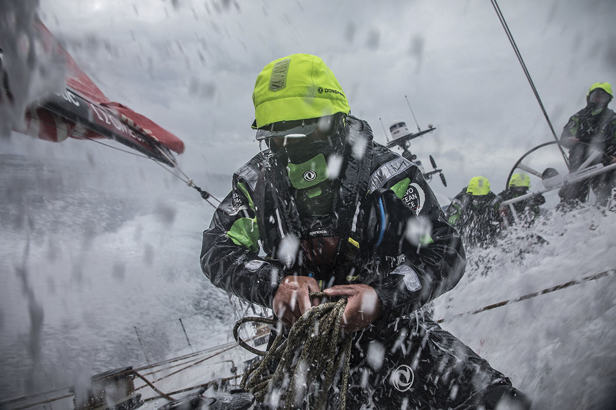 Volvo-Ocean-Race-Atletas-calculam-o-risco-boatshopping