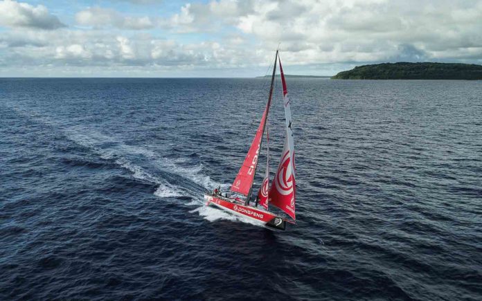 Dongfeng é o primeiro a contornar Santa Ana