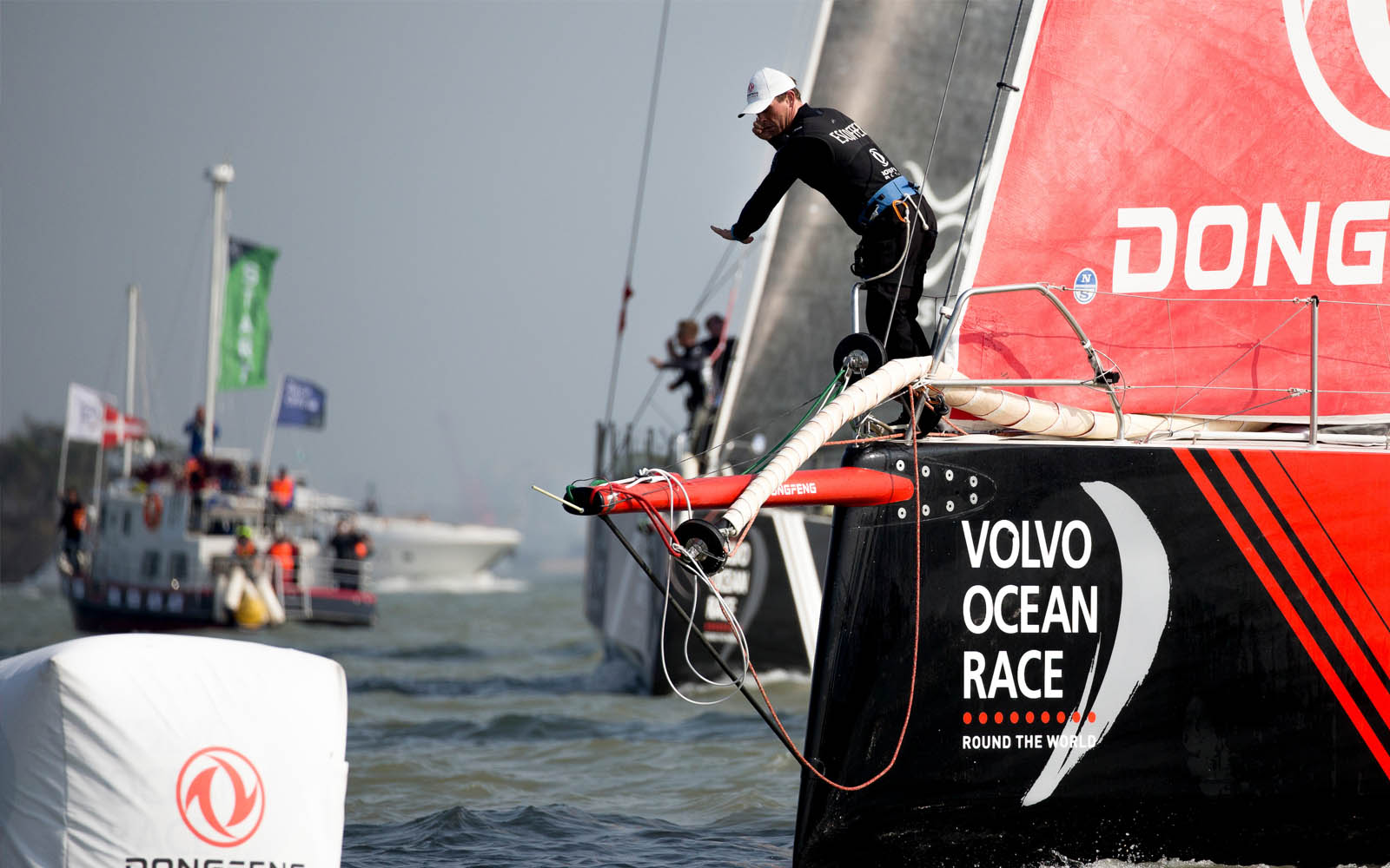 Volvo-Ocean-Race-MAPFRE-volta-a-vencer-regata-costeira-boatshopping