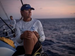 Volvo-Ocean-Race-Rumando-aos-recifes-em-busca-de-uma-vantagem-boatshopping