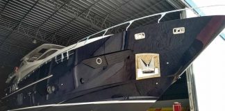 Azimut 30 Metri fabricada no Brasil - boat shopping