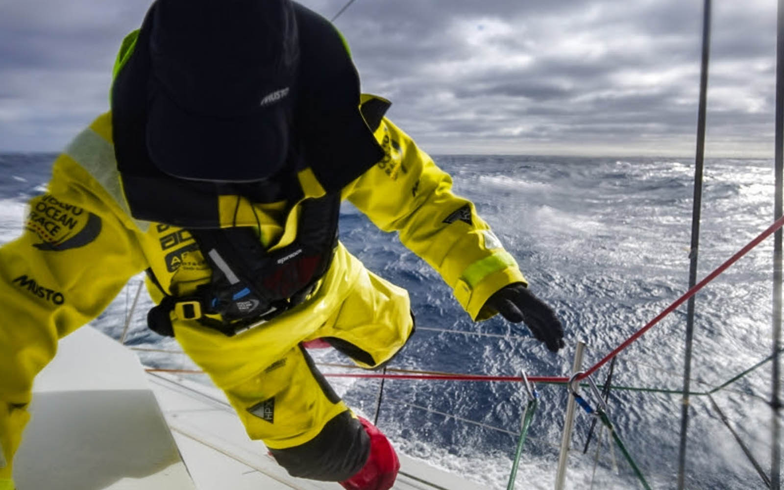 Frota da Volvo Ocean Race rumo ao Cabo Horn-boatshopping