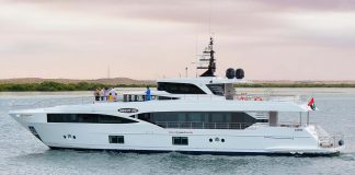 Gulf Craft entrega segunda unidade do iate Majesty 100-boatshopping
