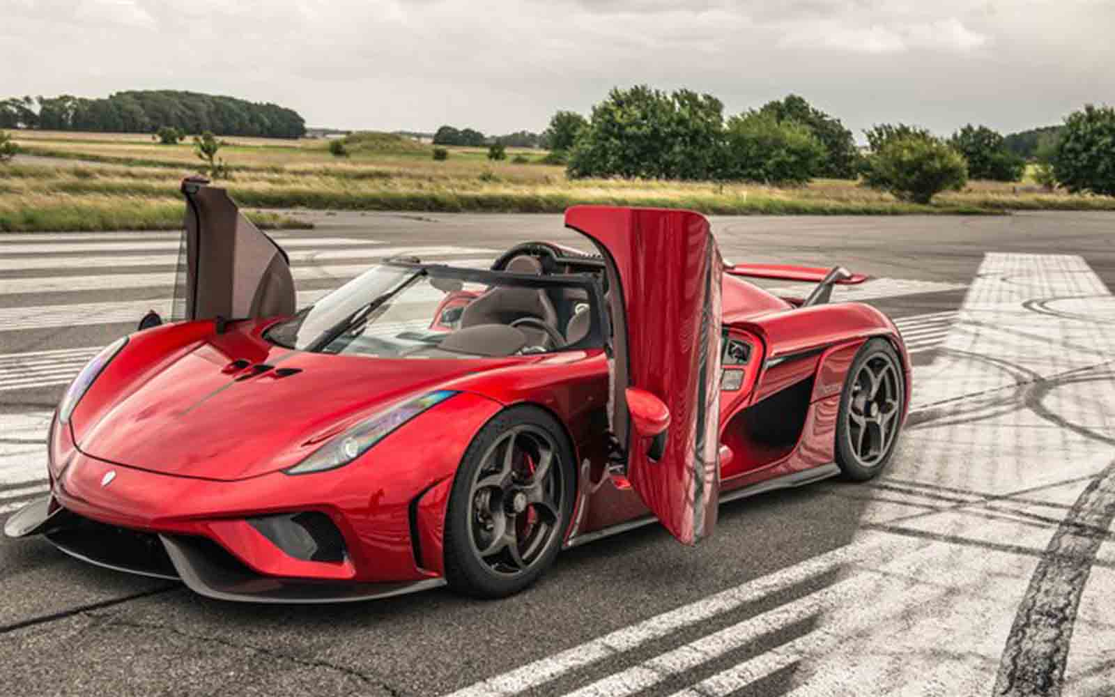 koenigsegg-regera carros - boat shopping