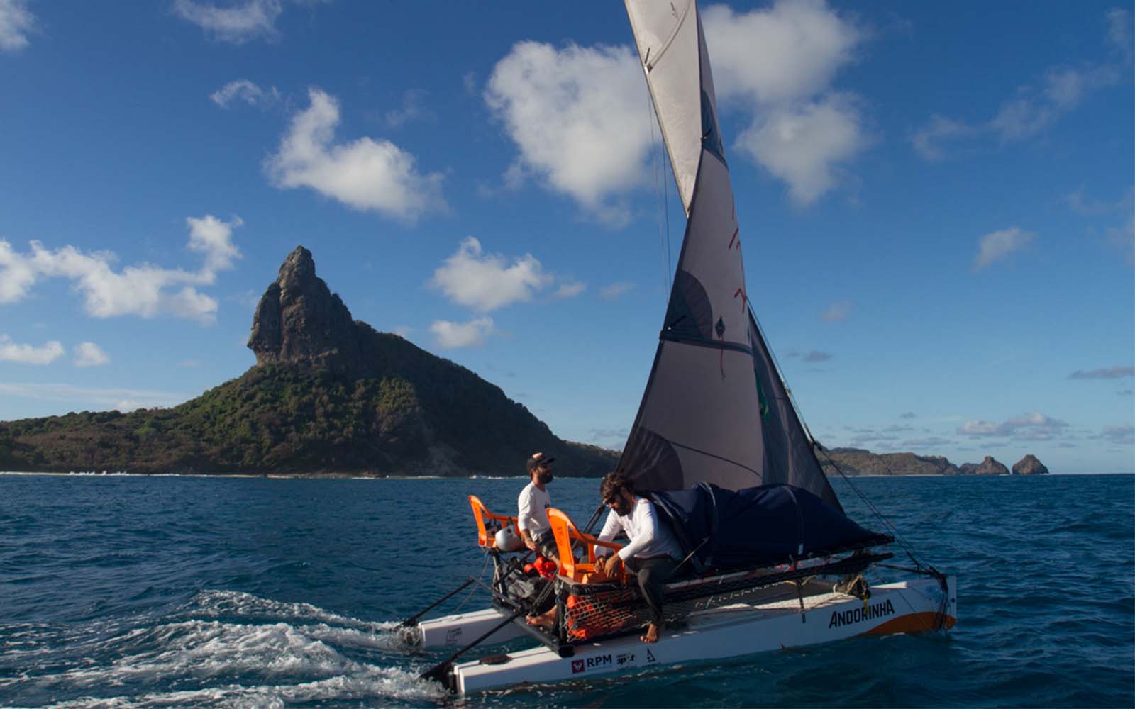 velejadores projeto noronha - boat shopping