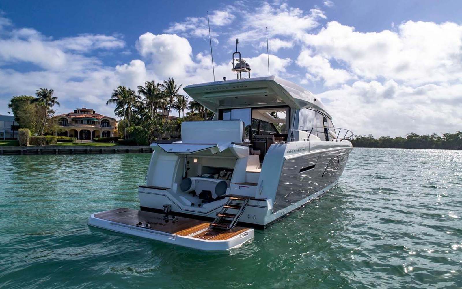 Saiba tudo sobre a Prestige 520S-boatshopping