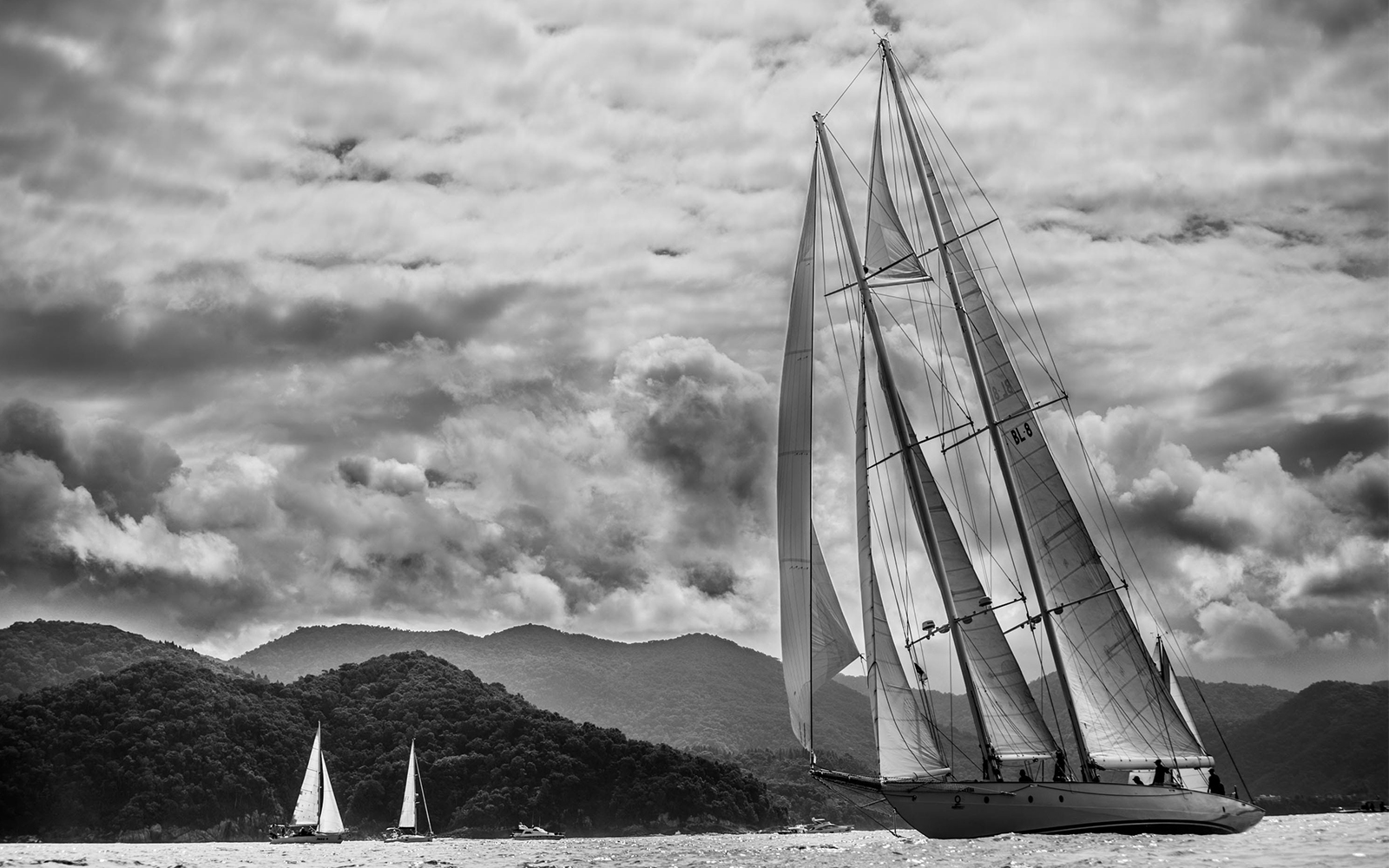 Ubatuba Sailing Festival 1 - Boat Shopping