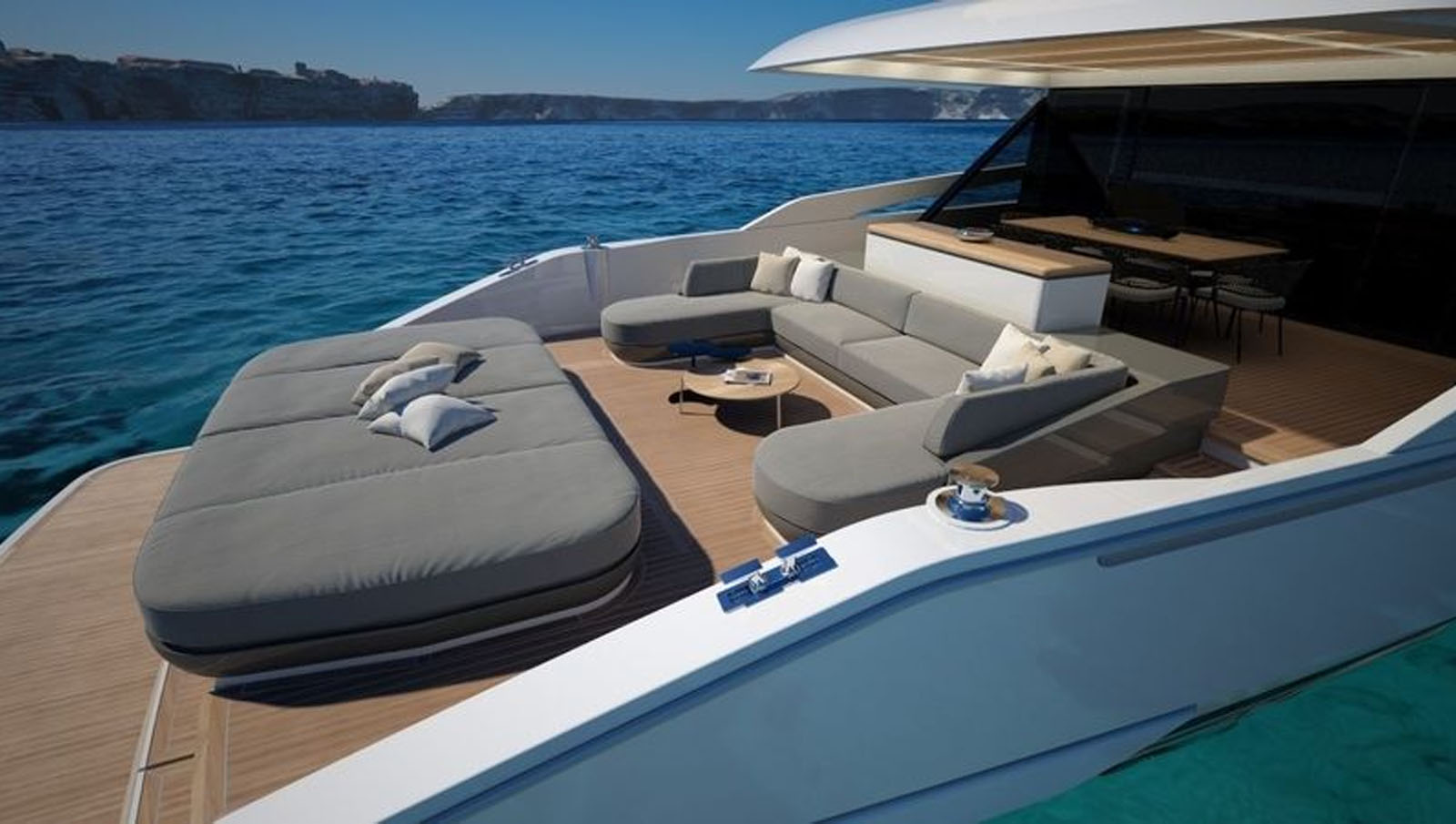 ISA Yachts entrega novo iate de 24 metros-boatshopping