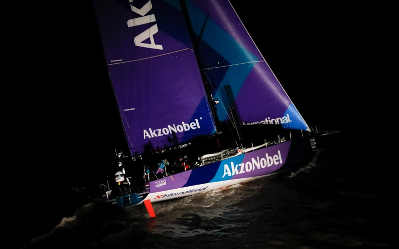 Volvo Ocean Race Barcos holandeses vencem etapa dos recordes-boatshopping