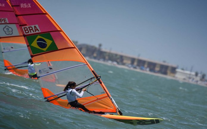 Mundial da Juventude-Larissa Schenker-James Tomlinson-World Sailing