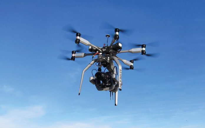 Tecnologia-drones-freefly-alta-boatshopping - Boat Shopping