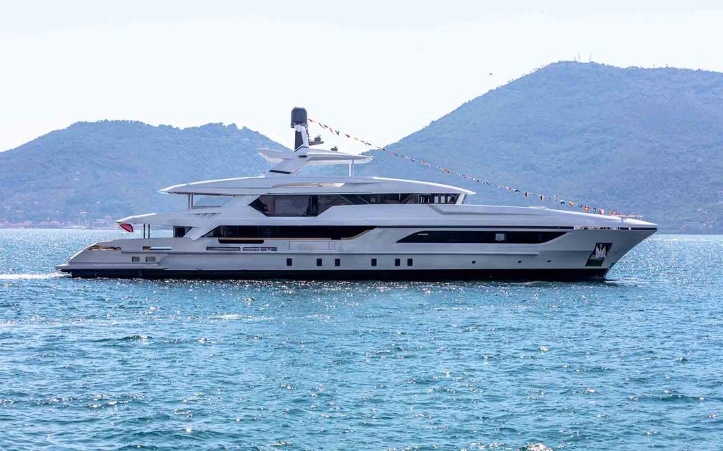 Baglietto-48m T-Line-boatshopping