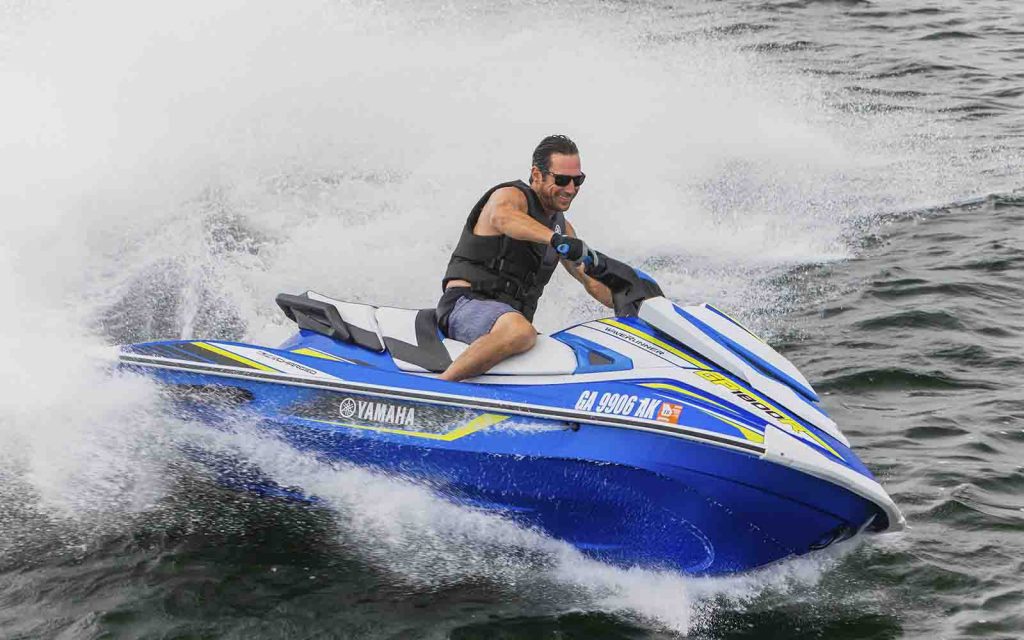 Yamaha 2019 GP 1800 R 1 - boat shopping