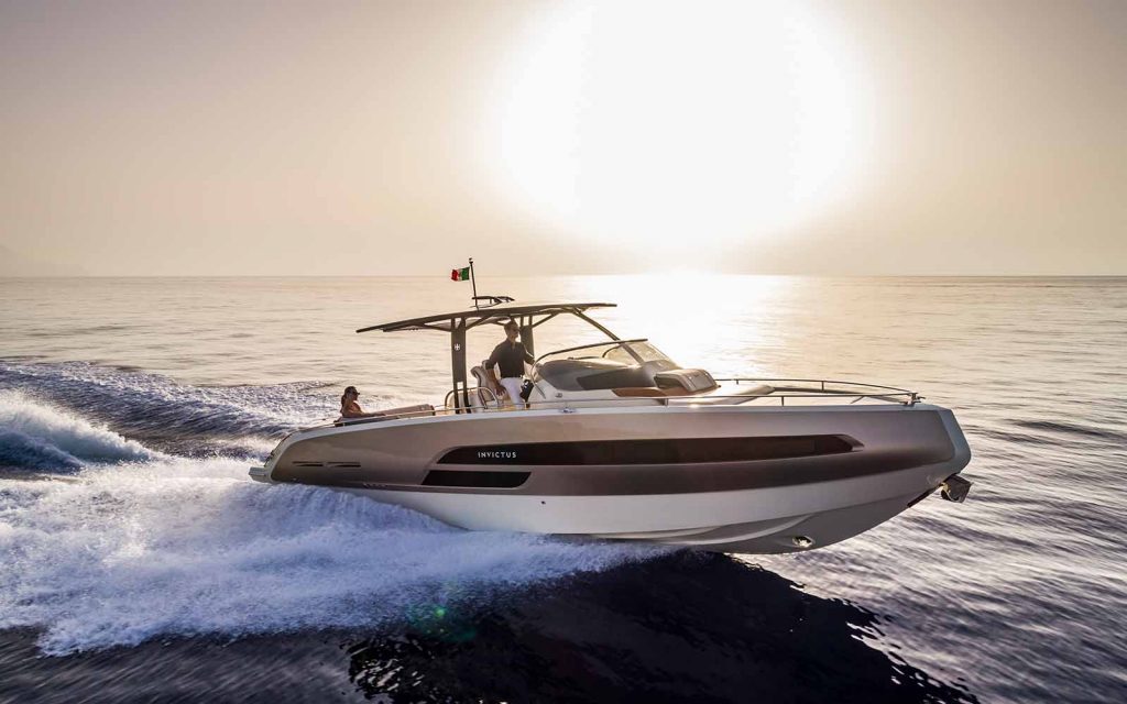 INVICTUS 320GT-06-boatshopping