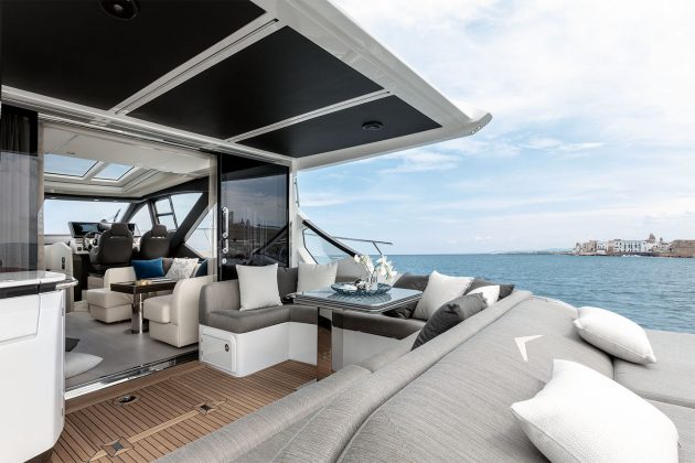 Azimut-S6-03-boatshopping