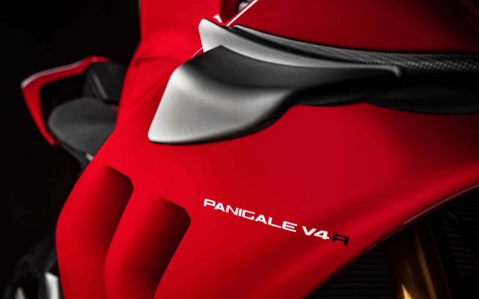 Ducati-Panigale V4R-02-boatshopping