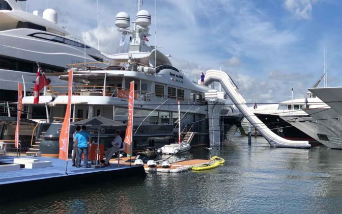 Fort Lauderdale International Boat Show-Benetti-boatshopping