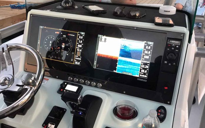 navico simrad display integrado - boat shopping 3