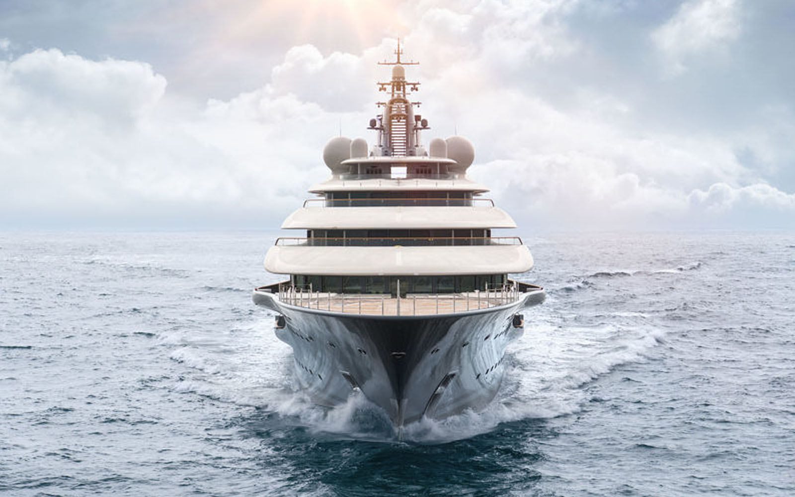 Lurssen entrega um superiate Flying Fox de 136 metros-boatshopping