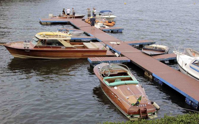 v classic boat - boat shopping