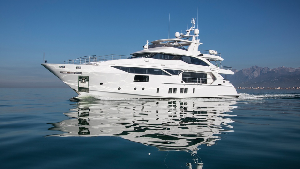 benetti entrega dois yachts - boat shopping