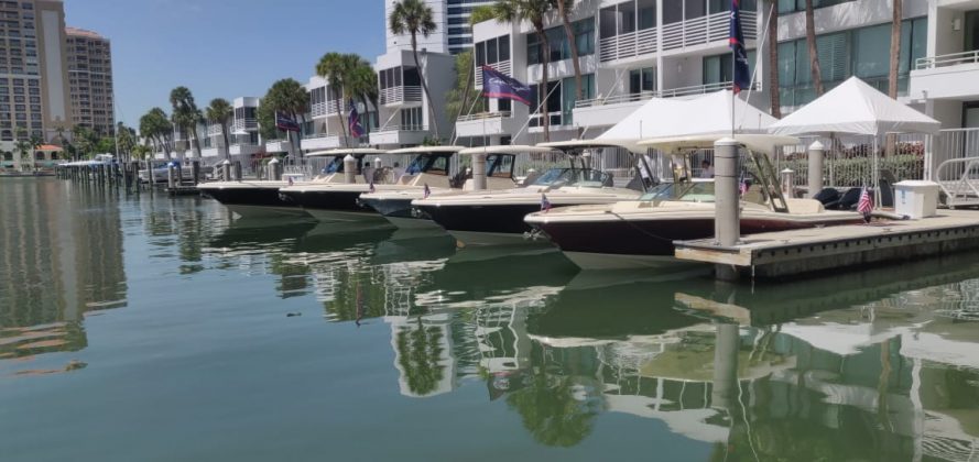 chris craft linha GT - boat shopping