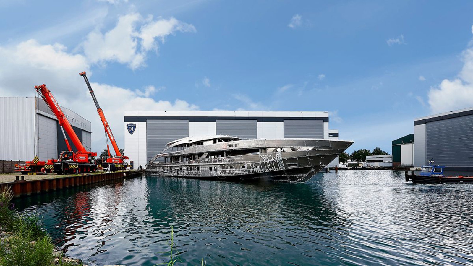 heesen 5000 aluminium class aquamarine - boat shopping