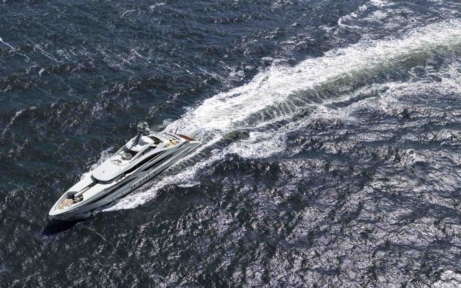 heesen superiate galvas - boat shopping 9