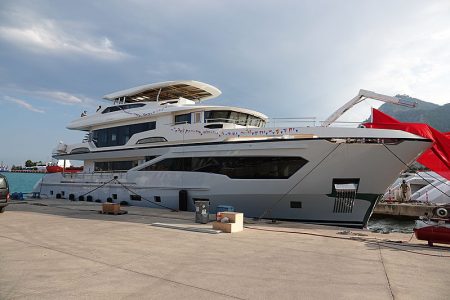 iate do jogador tony parker da nba kando 110 ava yachts – boat shopping 1