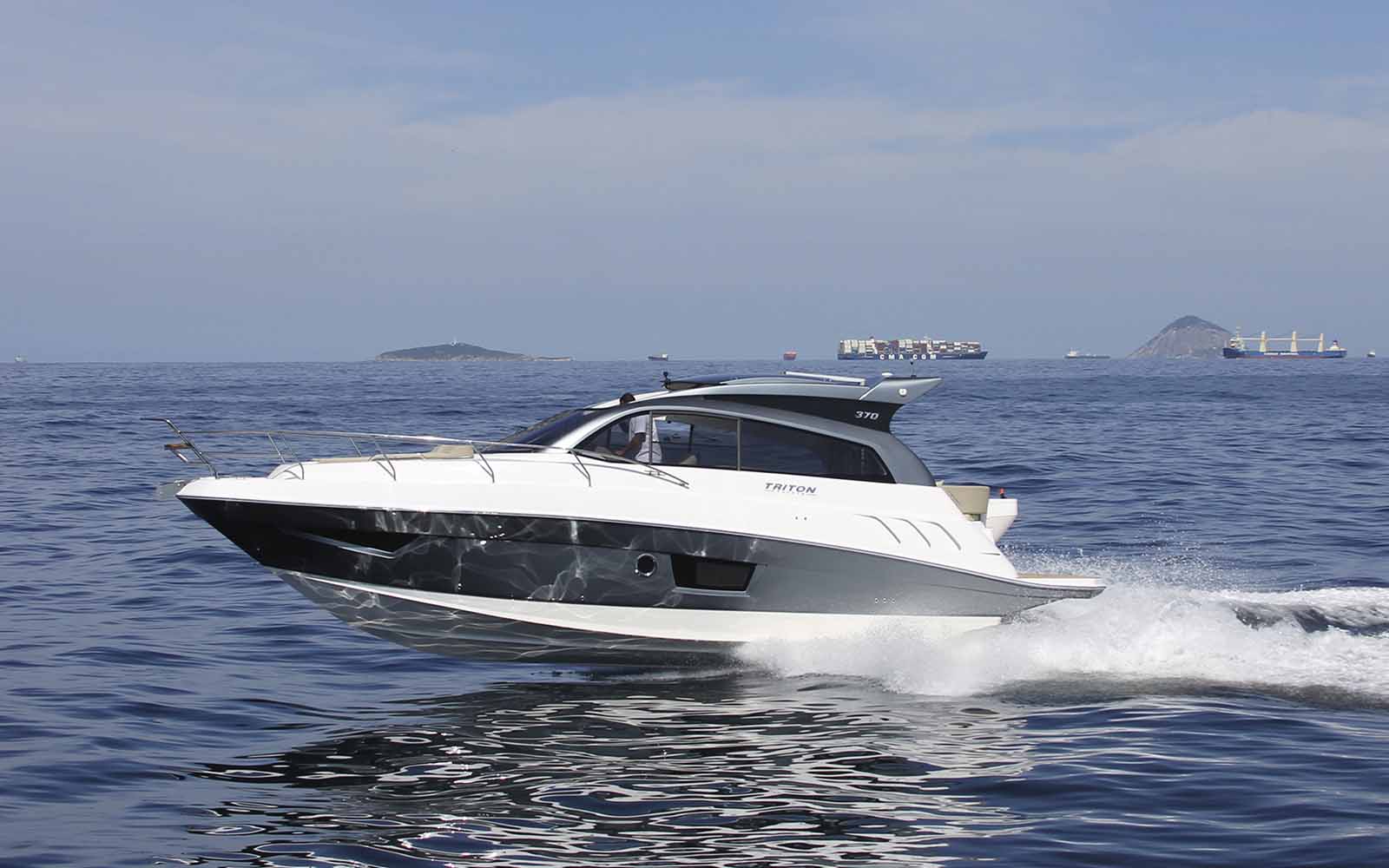 triton 370 ht - boat shopping