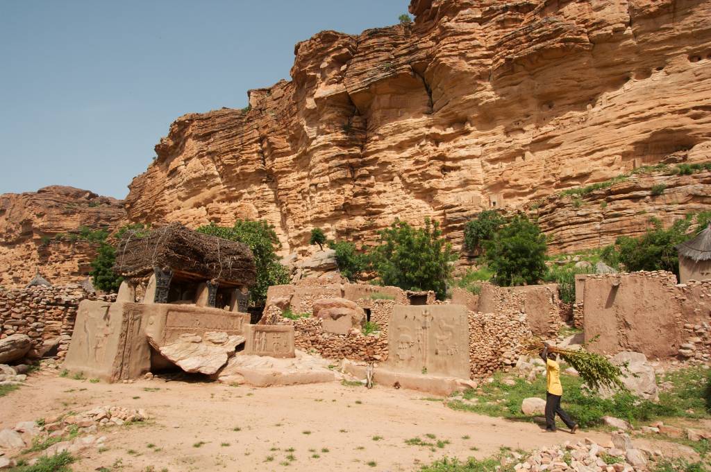 4. Falésias de Bandiagara, Mali - boat shopping África