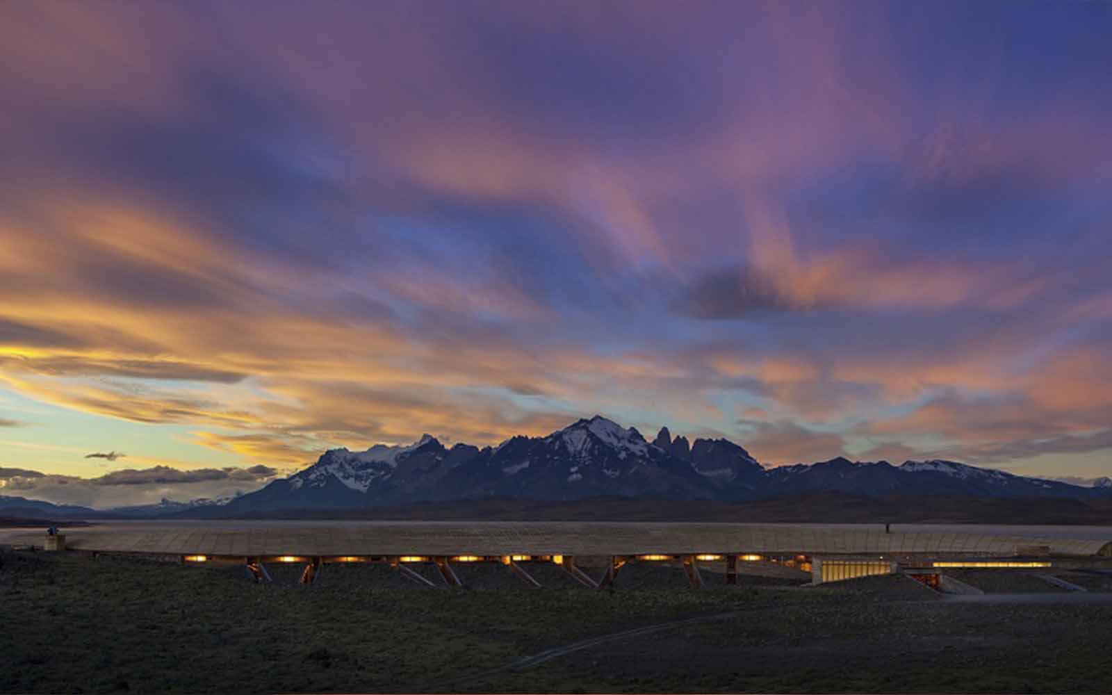 Tierra Patagonia - Exterior - boat shopping