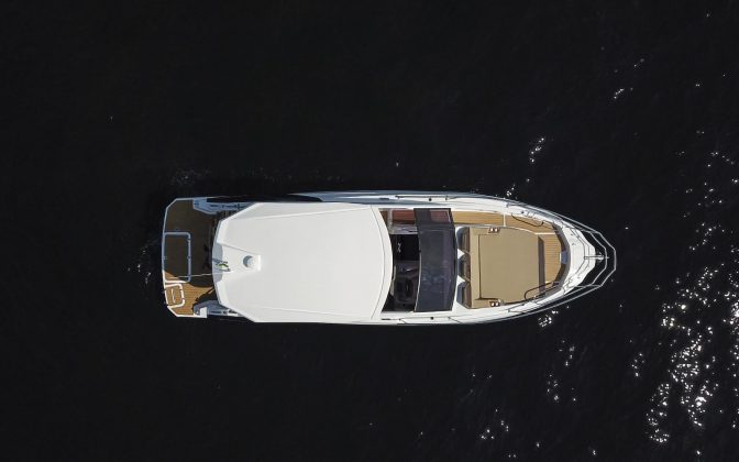 boat teste nx 360 sport coupé - boat shopping 3
