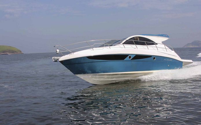 boat teste solara 380 HT - boat shopping