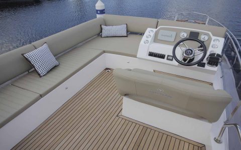 boat teste triton 460 fly – boat shopping 17