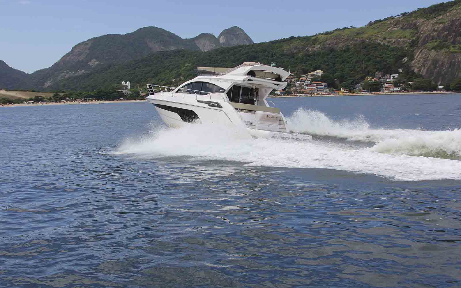 boat teste triton 460 fly - boat shopping