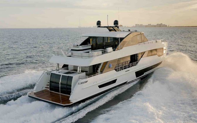 ocean alexander 90R - boat shopping