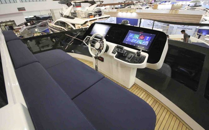 Intermarine 24M - boat shopping