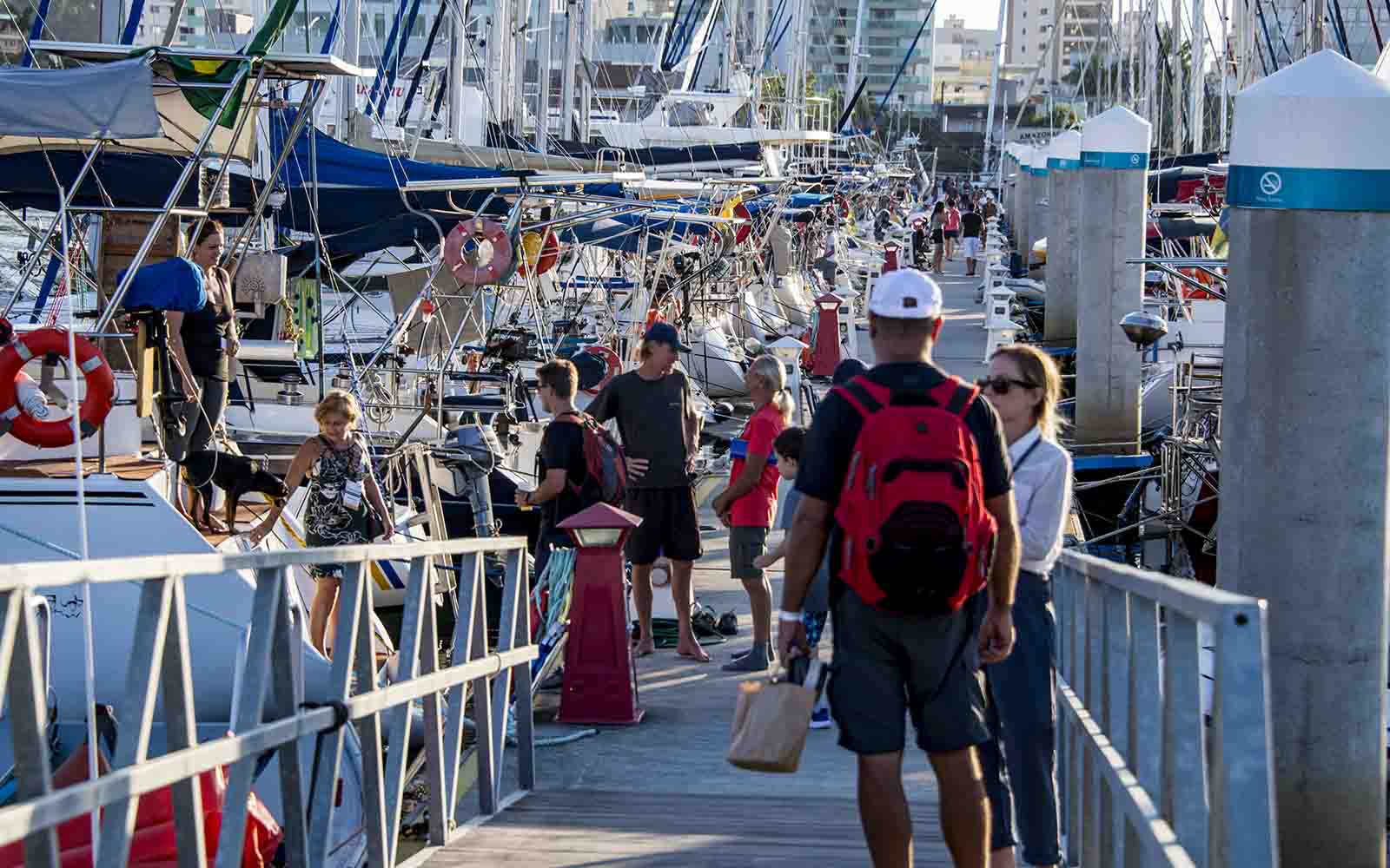 VelaShow 2019 Marlon Delai | Photo Art - boat shopping