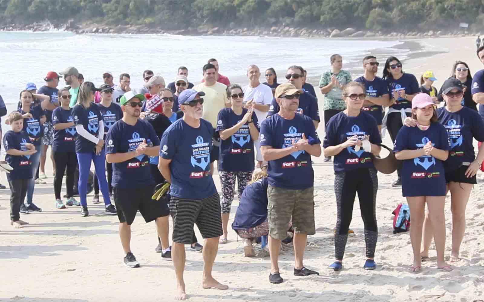 projeto limpeza dos mares 1 tonelada de lixo - boat shopping 6