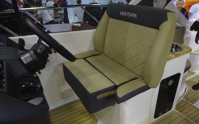 ventura v390 ht - boat shopping